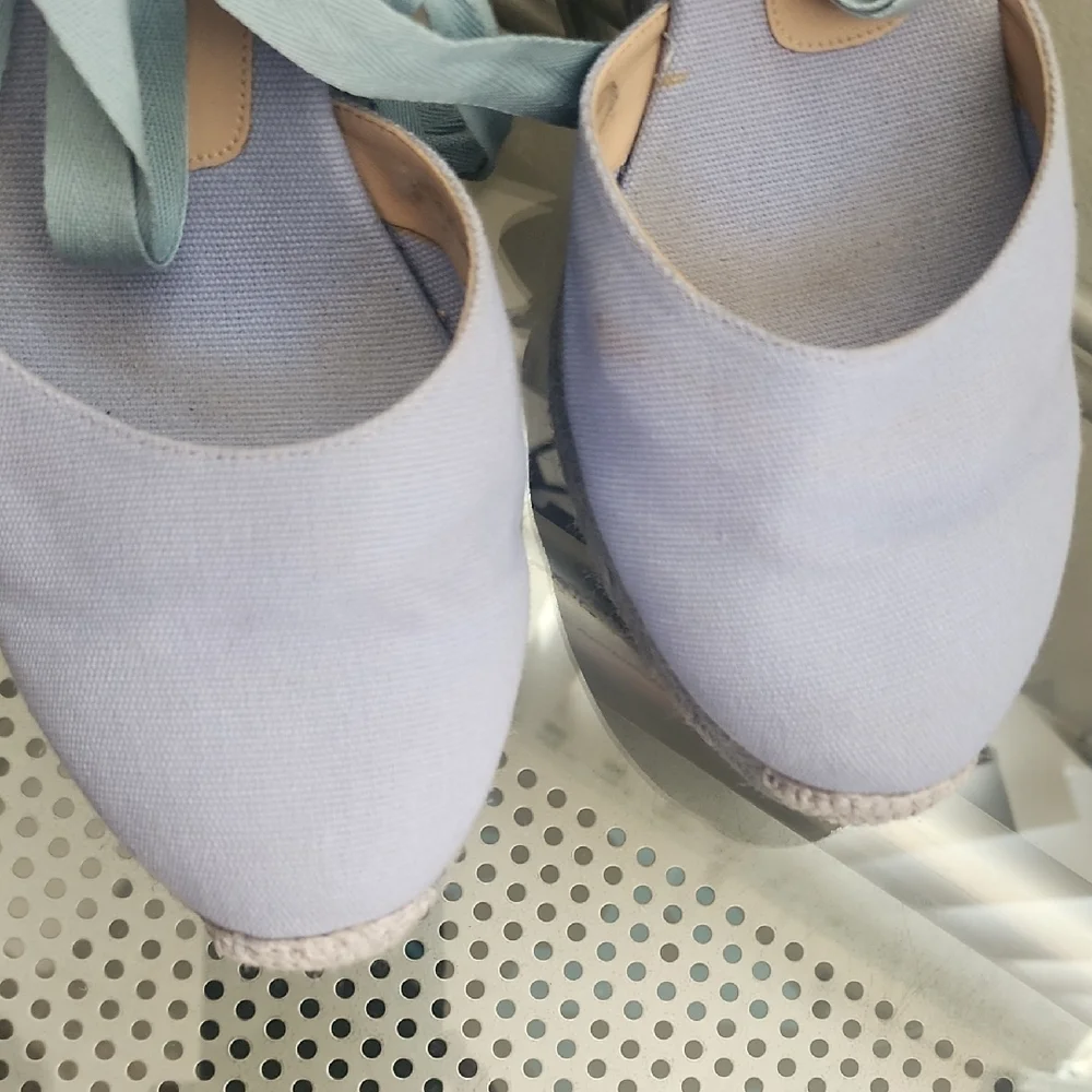 Stuart Weitzman beautiful stuart